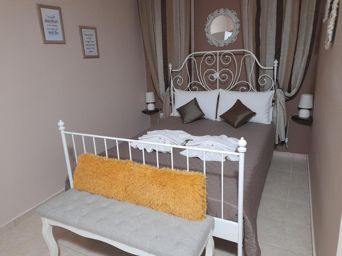 Nikos Studio Kalyves Exteriér fotografie