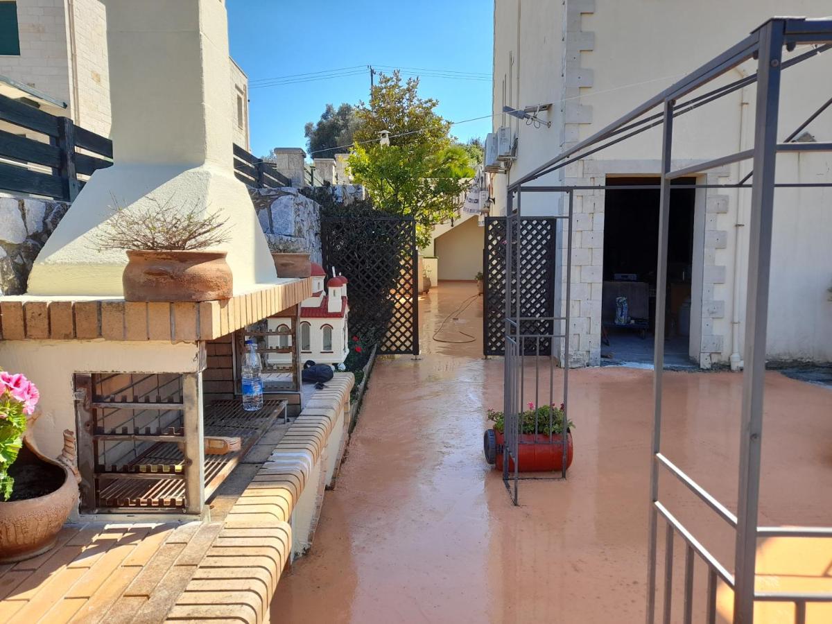 Nikos Studio Kalyves Exteriér fotografie